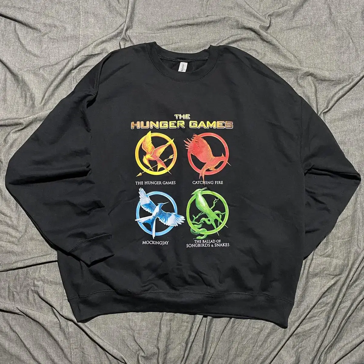 The Hunger Games Sweatshirts Sz XL